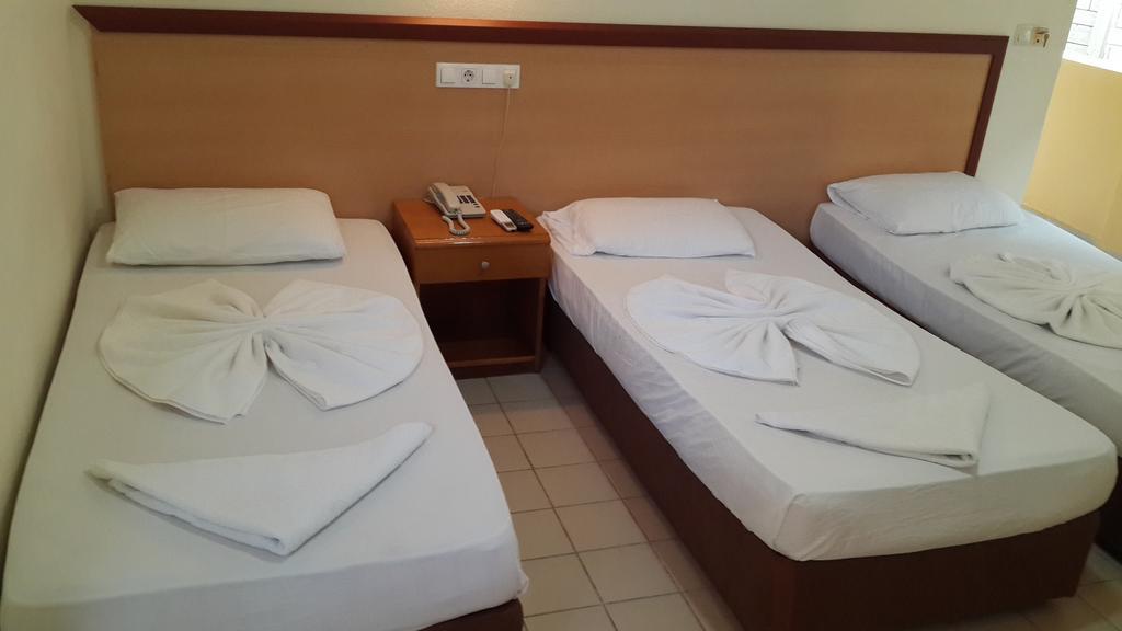 Caner Hotel Kemer Cameră foto