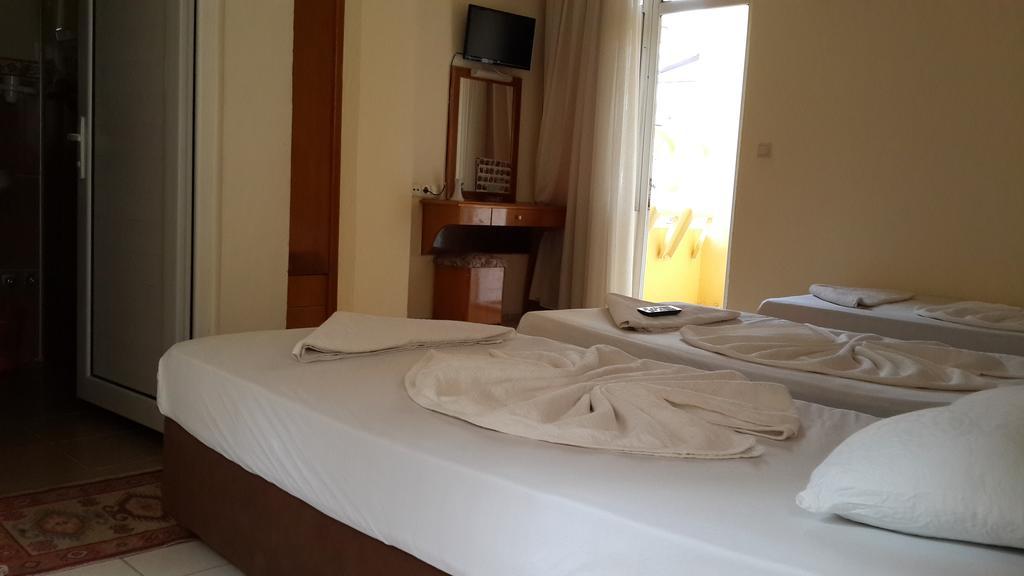 Caner Hotel Kemer Cameră foto